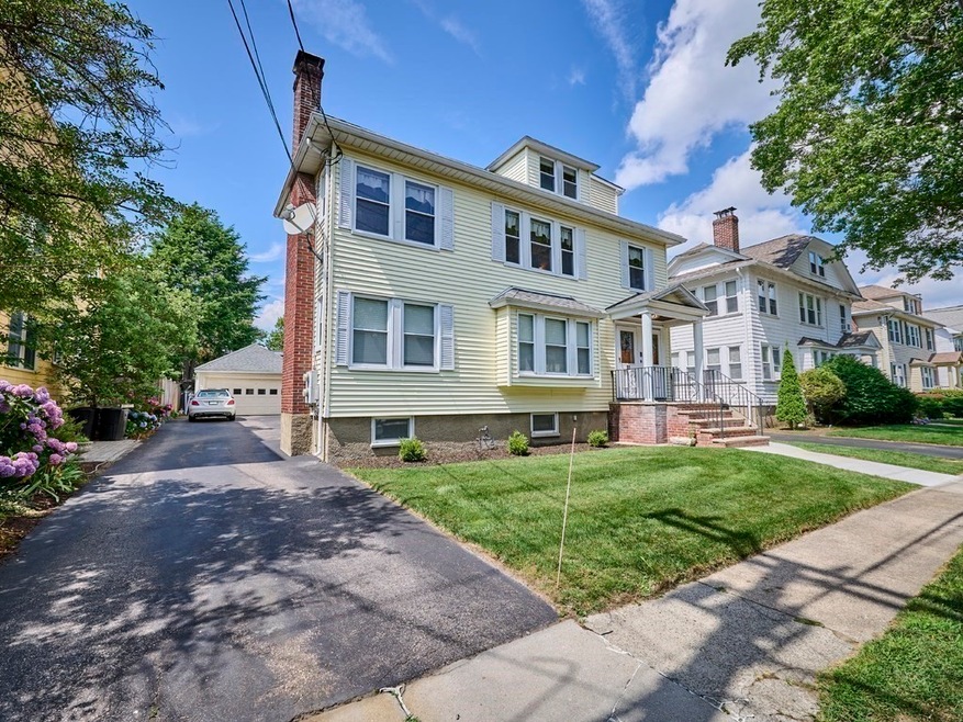 91 Elm St unit 2, Belmont, MA 02478 - photo 1