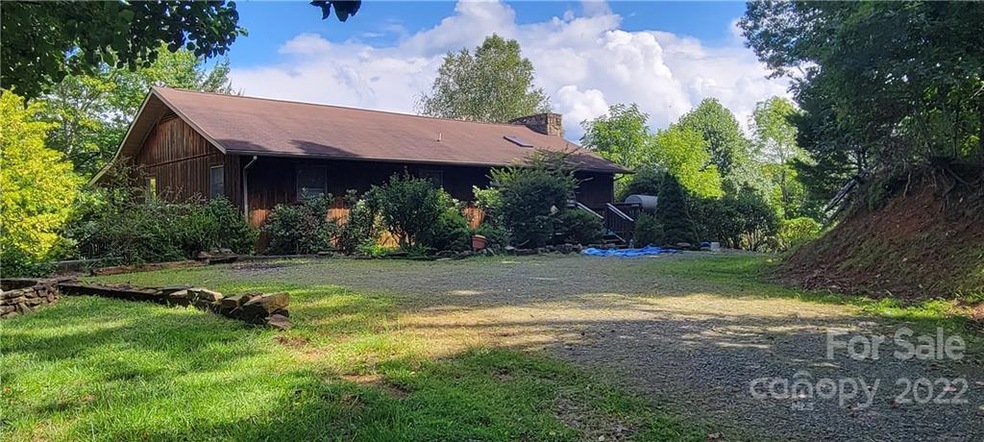 248 Cardinal Crest Dr, Burnsville, NC 28714 - photo 1