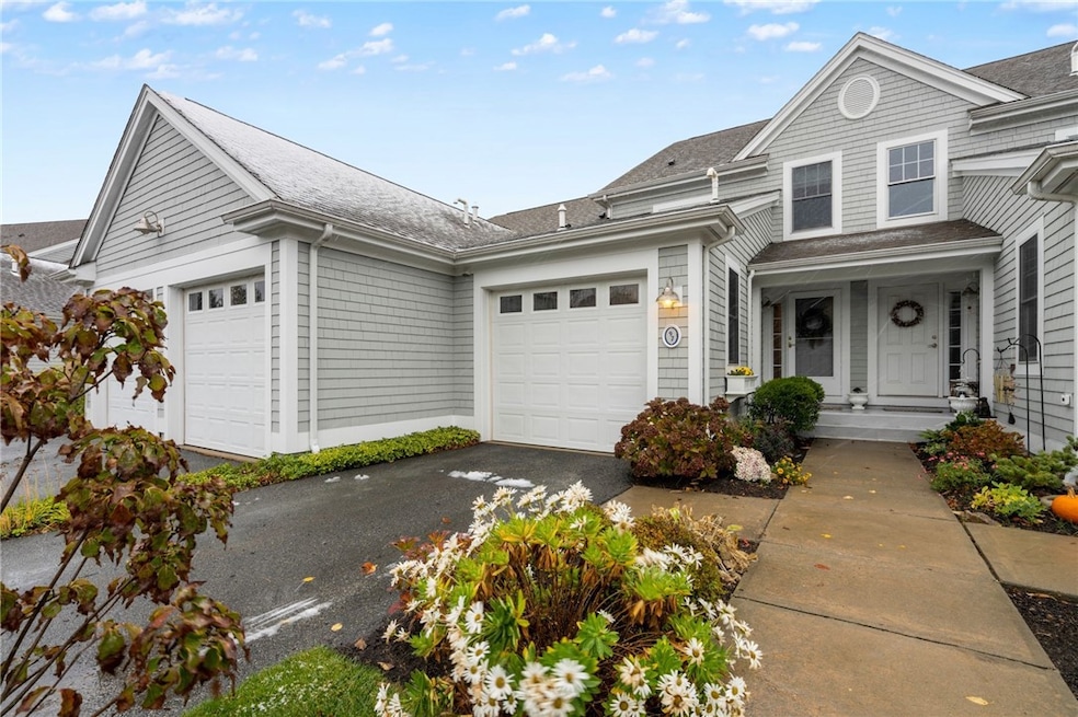 97 Topsail Dr unit 133, Tiverton, RI 02878 - photo 1