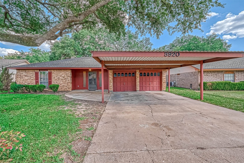 3920 Marilyn St, Rosenberg, TX 77471 - photo 1