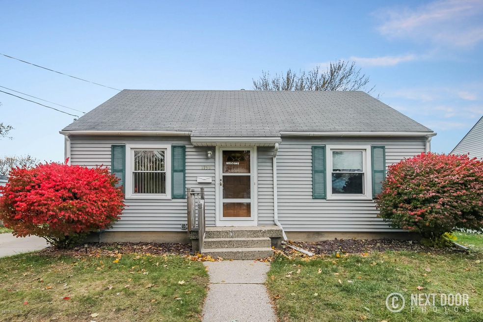 1159 Ecklund St NE, Grand Rapids, MI 49505 - photo 1