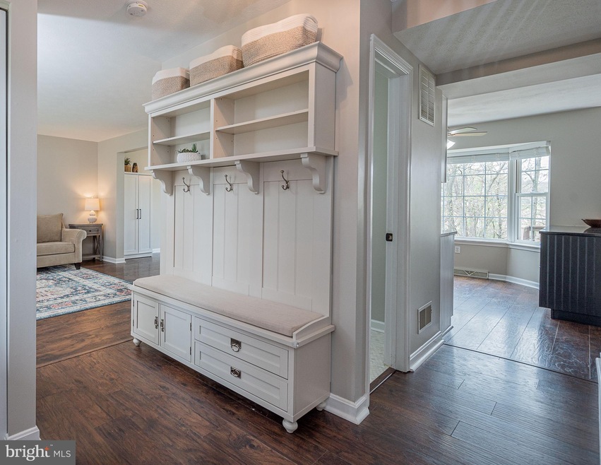 6569 Abraham Ct, Sykesville, MD 21784 - photo 1