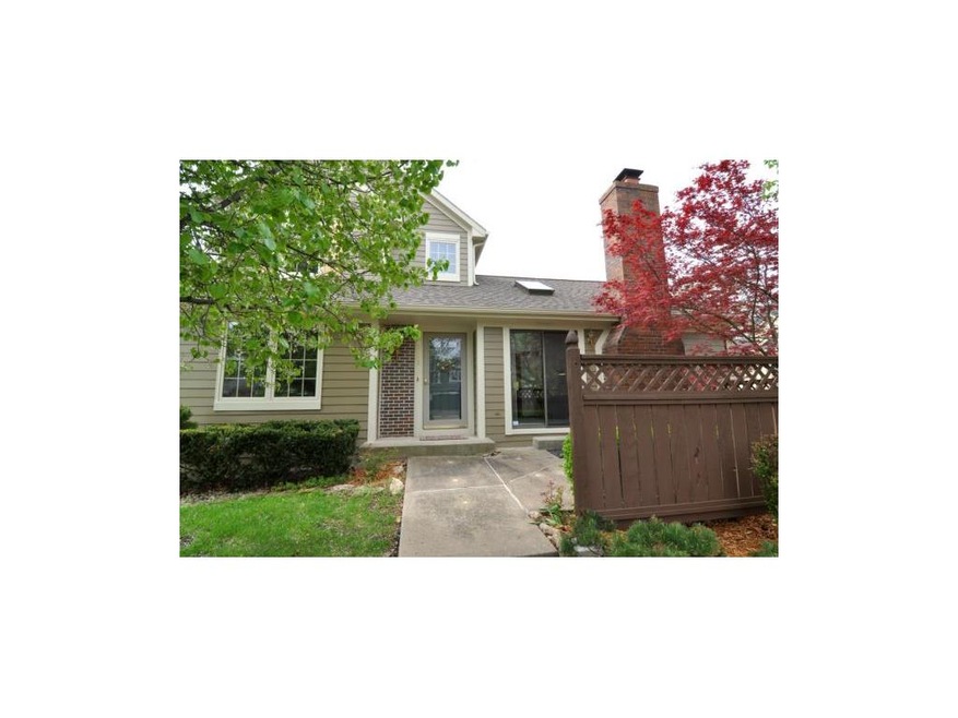 Welcome home! 1.5-story floor plan in coveted comm