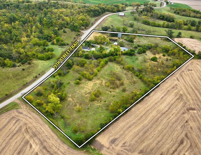 1370 79th Street Trail, Belle Plaine, IA 52208 - photo 1