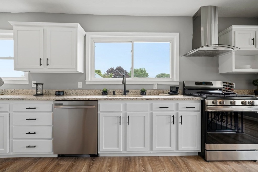 45 Bonner Ave unit 45, Medford, MA 02155 - photo 1