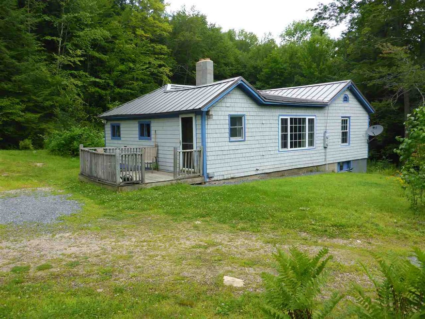 411 Chesterfield Rd, Keene, NH 03431 - photo 1