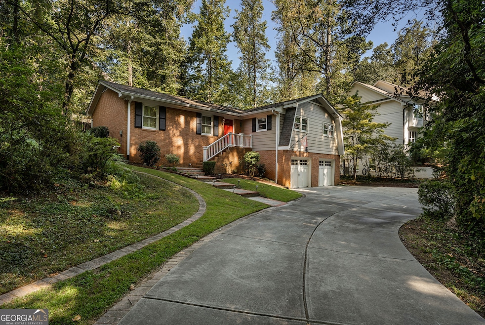 1460 Valley View Rd, Atlanta, GA 30338 - photo 1