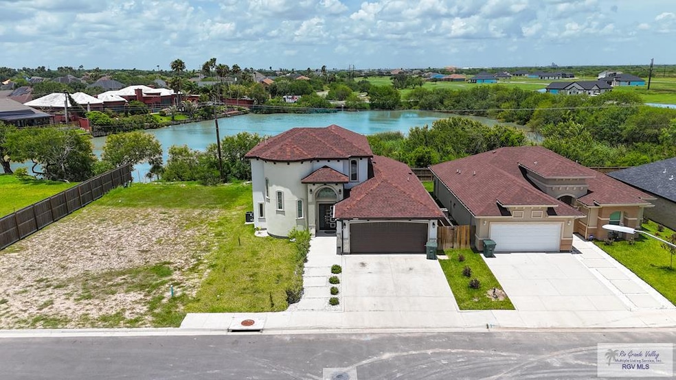 3109 Adams Treasure Dr unit 3, Harlingen, TX 78550 - photo 1