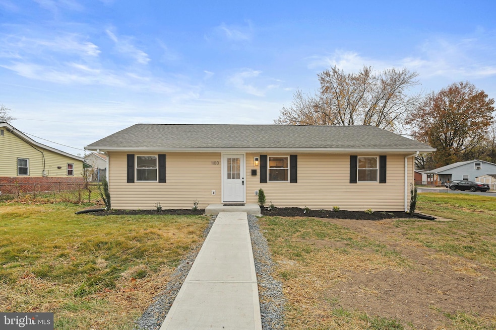 1100 Cord St, Middle River, MD 21220 - photo 1