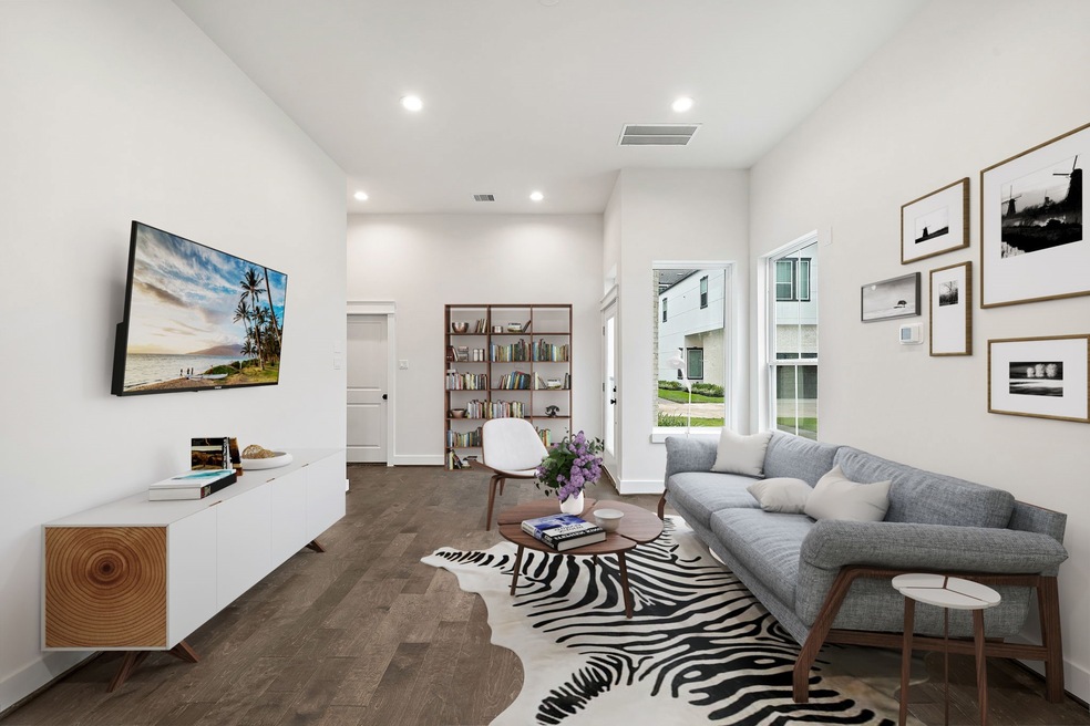 5402 Wheatley St, Houston, TX 77091 - photo 1