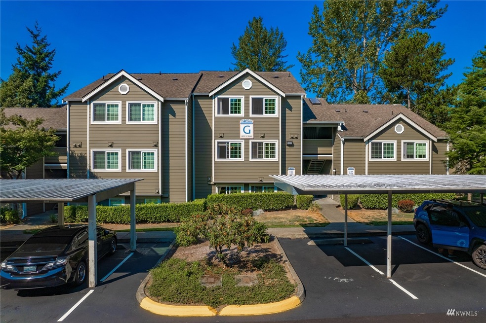 Sold $305,000 • Co-Listing Agent