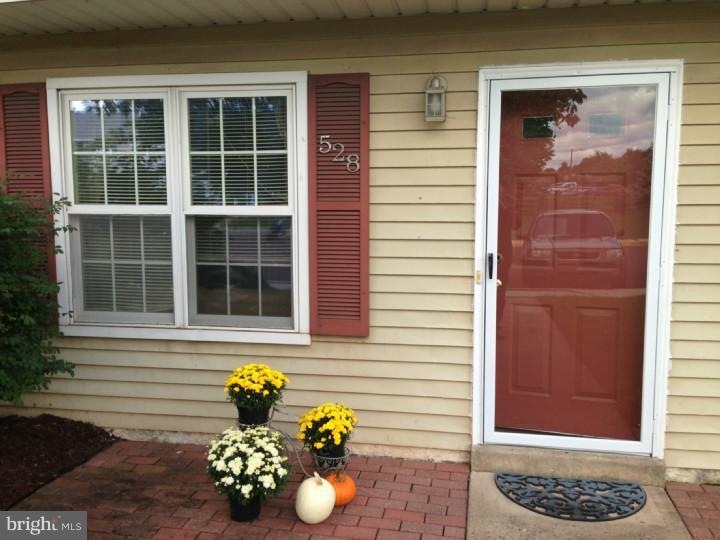 528 Blaker Dr, East Greenville, PA 18041 - photo 1