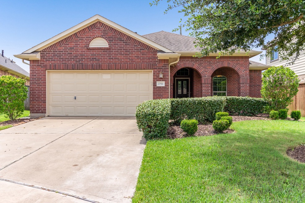 27511 Wade Springs Ct, Fulshear, TX 77441 - photo 1