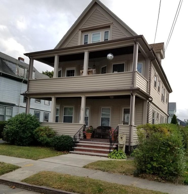 15 Calumet St, Quincy, MA 02170 - photo 1