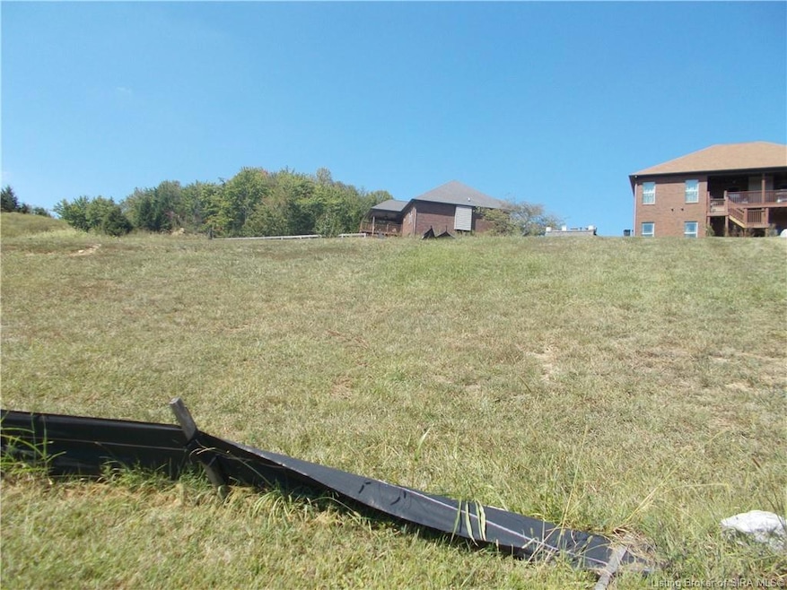 1005 Charlet Ridge Dr, Floyds Knobs, IN 47119 - photo 1