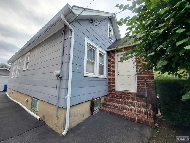 72 Birch St, Bloomfield, NJ 07003 - photo 1