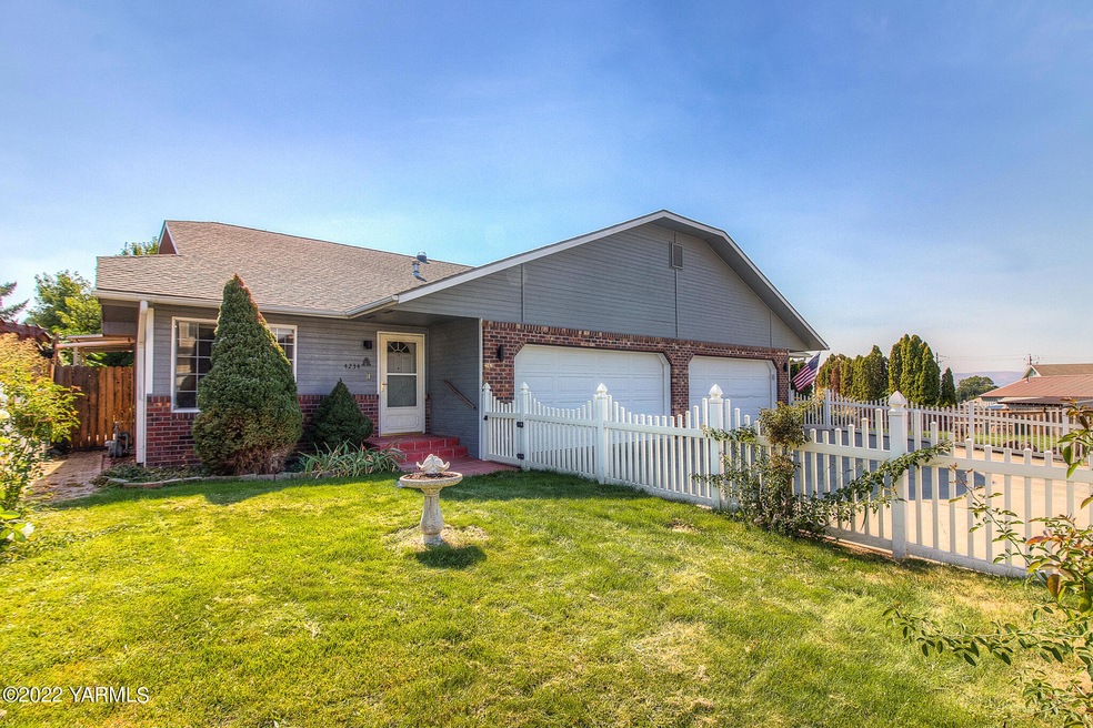 4234 A Nola Loop Rd