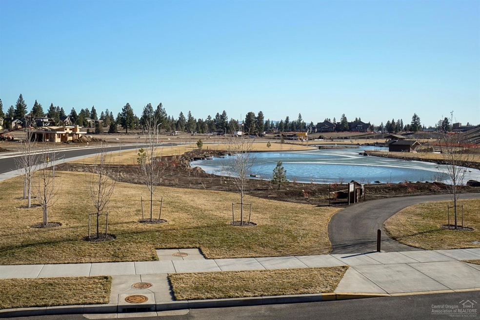 2784 NW Shields Dr, Bend, OR 97703 - photo 1