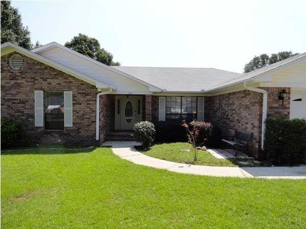 7412 Lillie Ln, Pensacola, FL 32526 - photo 1