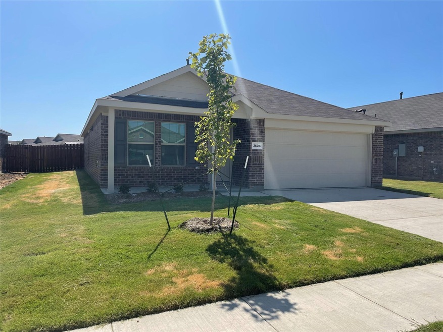 2604 Spring Time Dr, Ennis, TX 75119 - photo 1