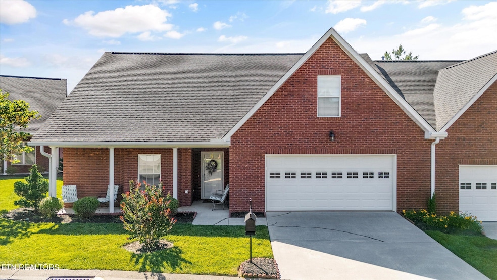 01-7830 Thomas Henry Way-27
