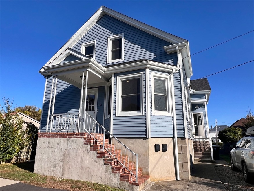 110 Osborne St unit 1, South Dartmouth, MA 02748 - photo 1