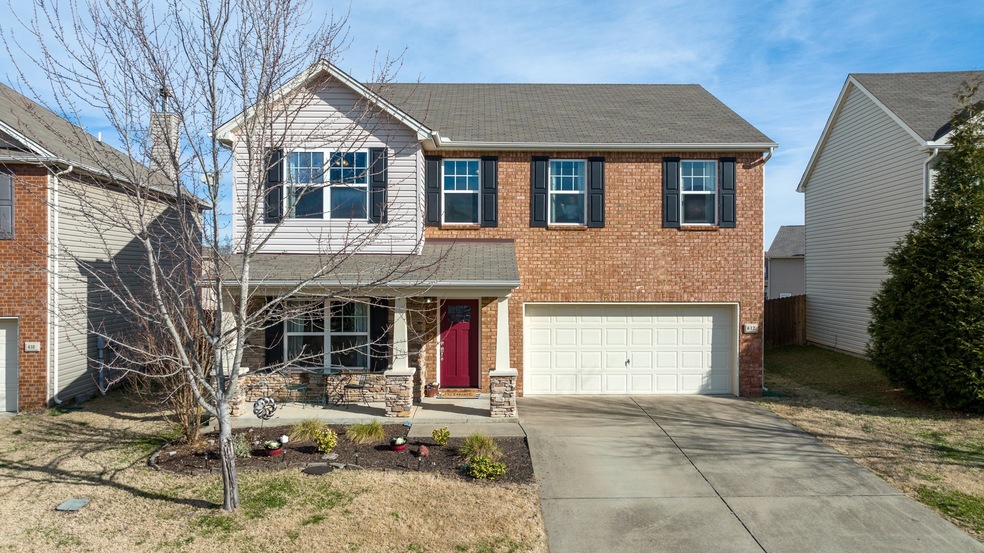 Sold $450,000 • Co-Listing Agent