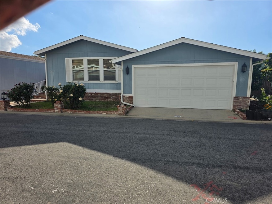 15455 Glenoaks Blvd unit 226, Sylmar, CA 91342 - photo 1