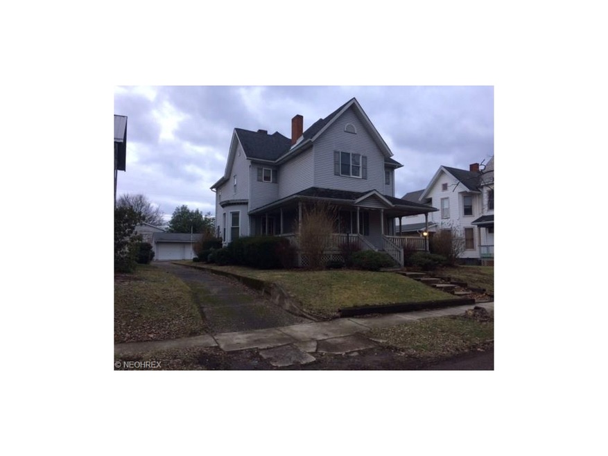 121 Park Ave, Coshocton, OH 43812 - photo 1