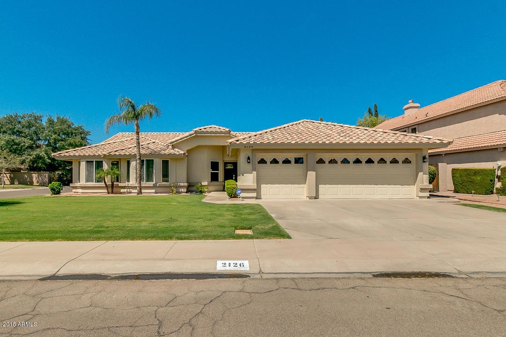 Beautiful lawn in the front