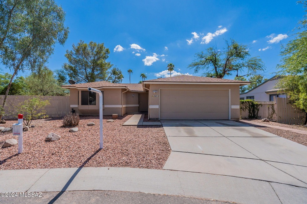 2651 W Bensbrook Place, Tucson, AZ 85741 - photo 1