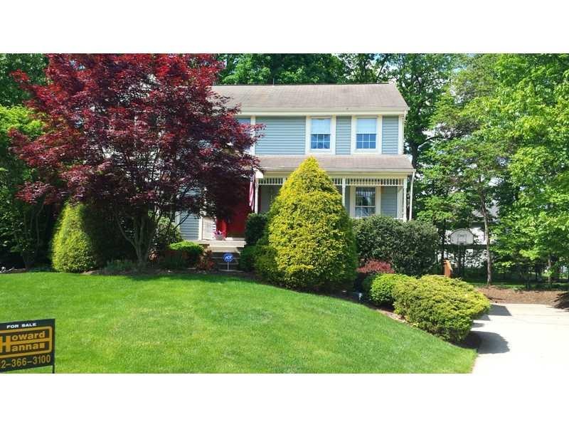 Exterior Front. Plenty of curb appeal on a picture