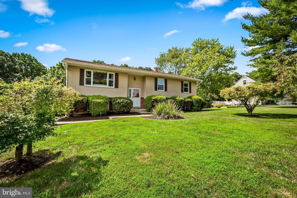 521 Cockeys Mill Rd, Reisterstown, MD 21136 - photo 1