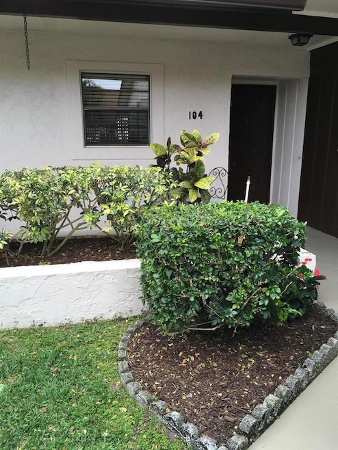 Sold $156,000 • Co-Listing Agent