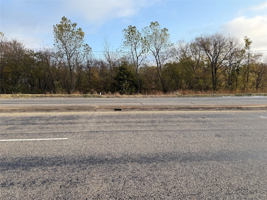 2606 Sockwell Blvd, Greenville, TX 75401 - photo 1