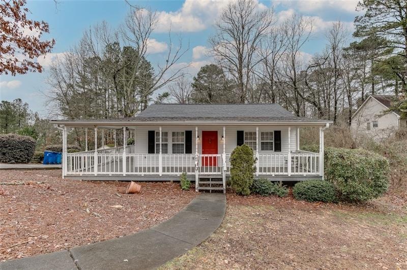 3332 Smithtown Rd, Suwanee, GA 30024 - photo 1