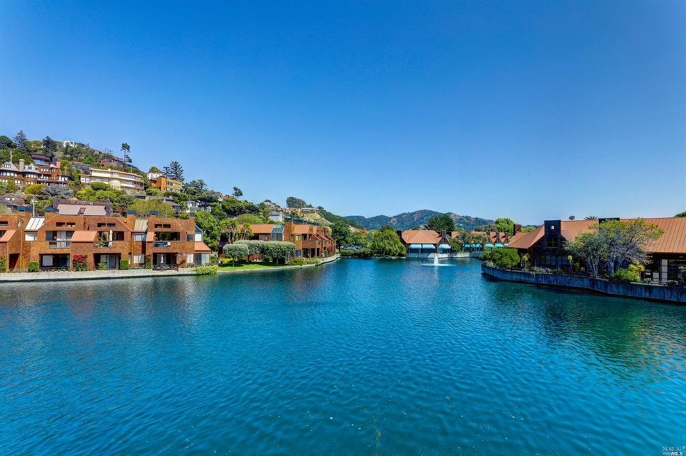 Picturesque views across the lagoon