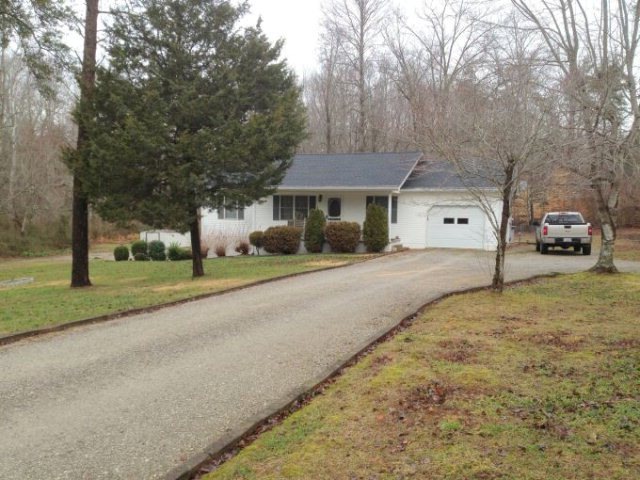 163 Park Rd, Livingston, TN 38570 - photo 1