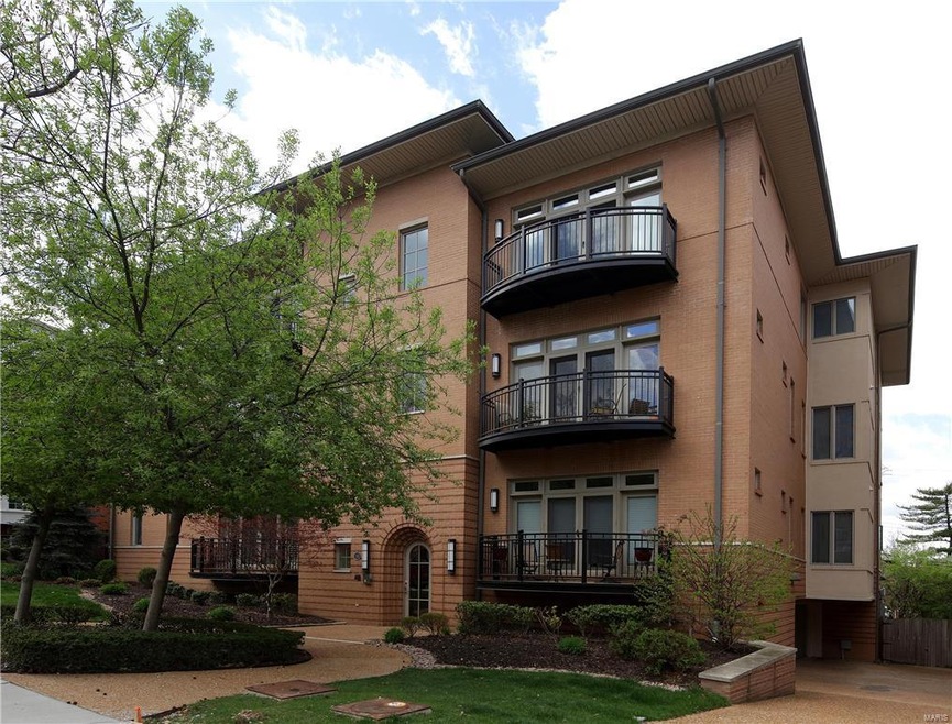 30 Brighton Way unit 1S, Saint Louis, MO 63105 - photo 1