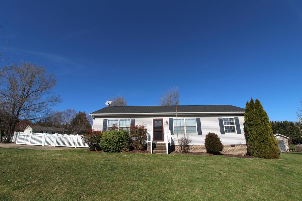 1430 Springside Dr, Harrisonburg, VA 22801 - photo 1