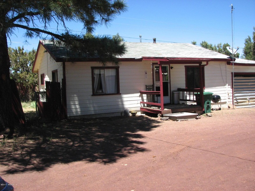 940 E Whipple St, Show Low, AZ 85901 - photo 1