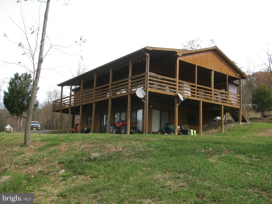 70 Wolfe Pack Dr, Mathias, WV 26812 - photo 1