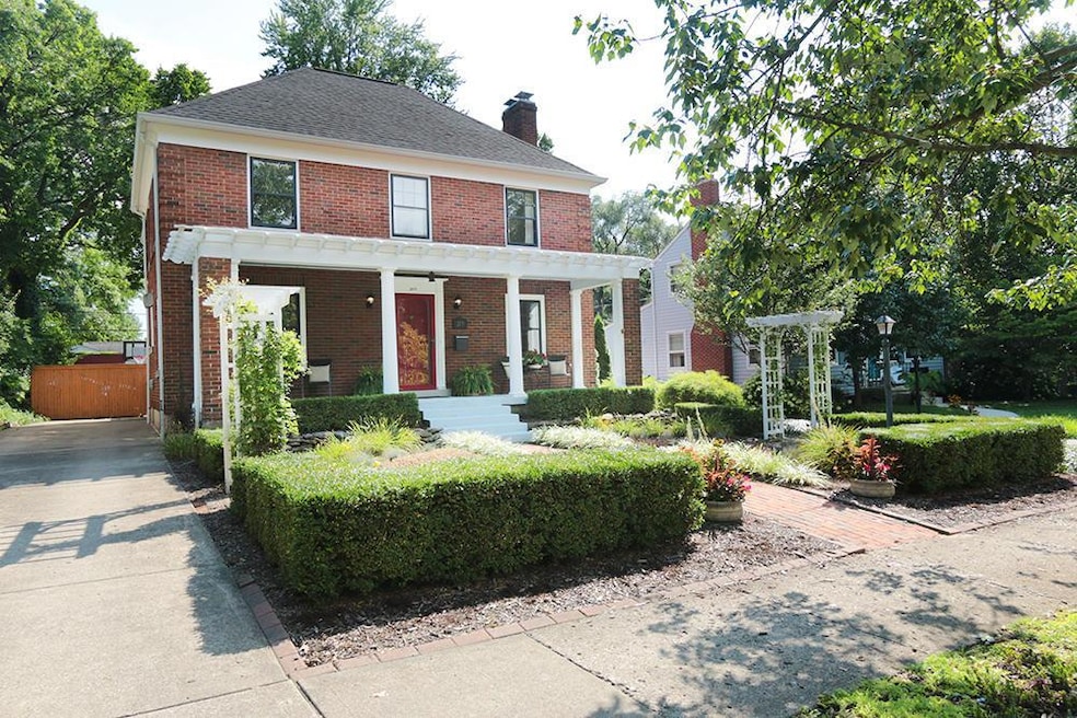 377 Arden Rd, Columbus, OH 43214 - photo 1