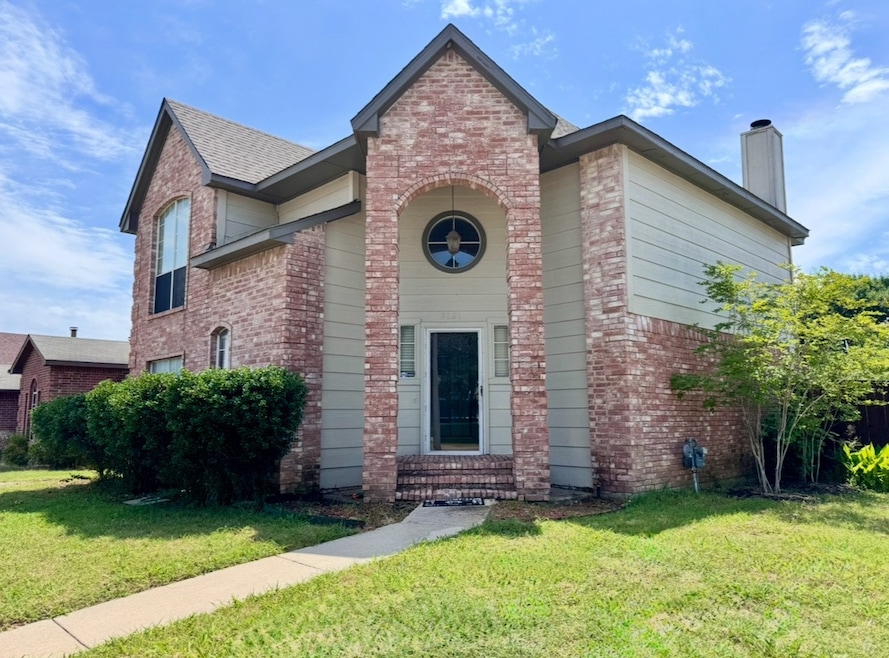 Under Contract $320,000