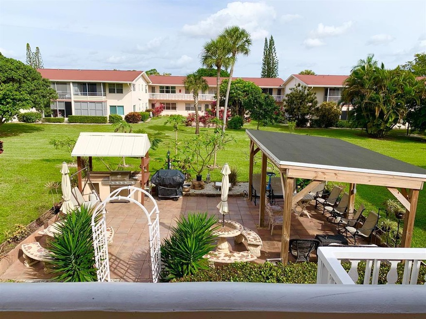 66 Coventry C, West Palm Beach, FL 33417 - photo 1