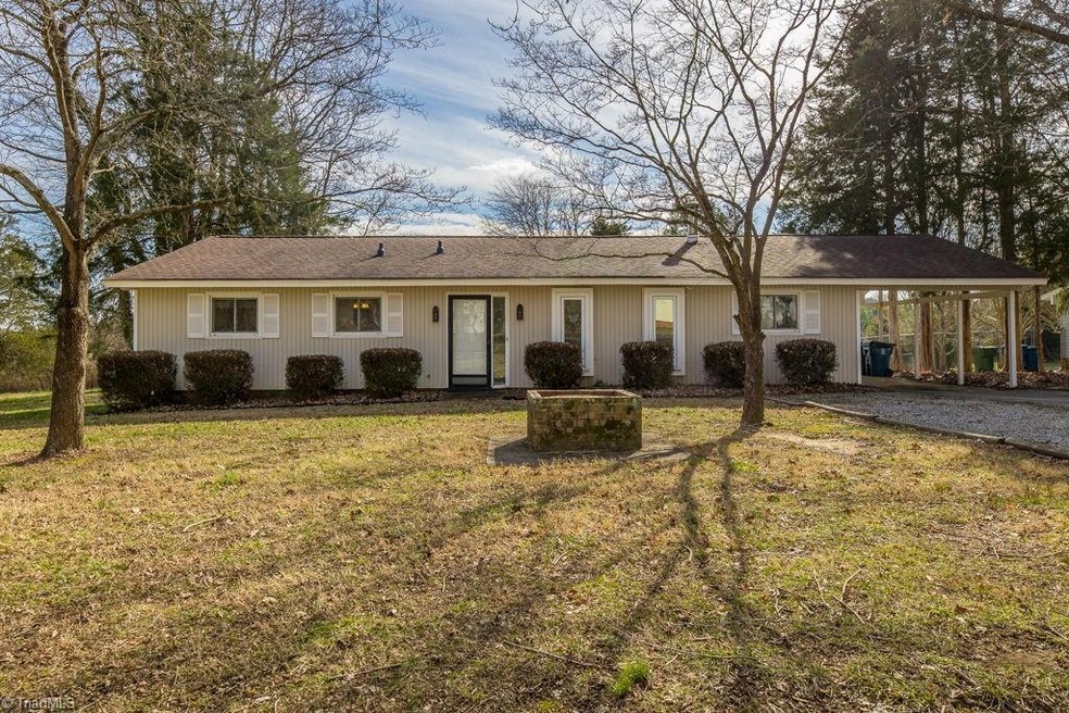 5305 Tarkington Dr, Greensboro, NC 27407 - photo 1