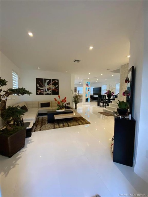 11265 NW 44th Terrace, Doral, FL 33178 - photo 1