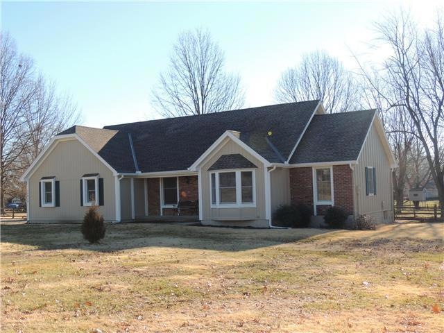 Updated 1.5 Story on Scenic Treed 1+ Acre Blue Val