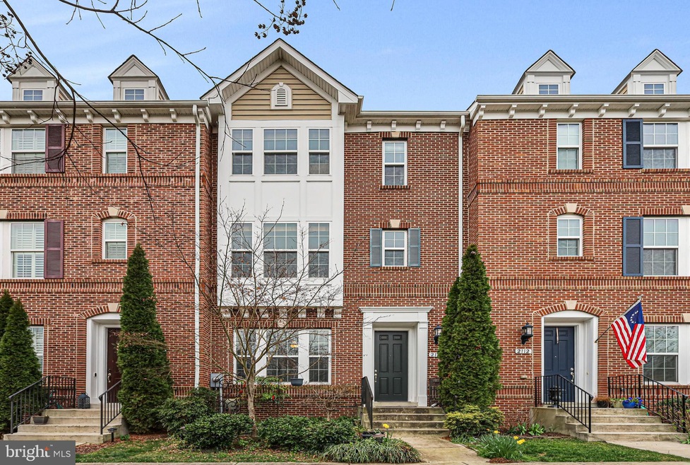 2110 Hardbower Way, Alexandria, VA 22303 - photo 1