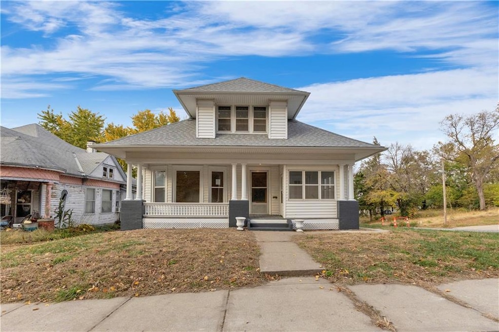 For Sale $185,000 • Co-Listing Agent